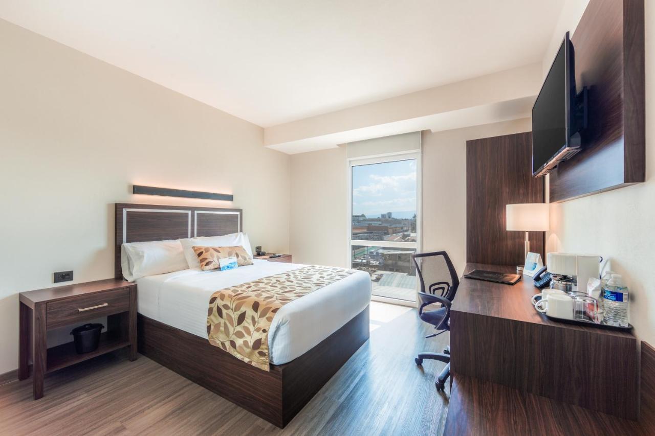Sleep Inn Guadalajara Galerías Ciudad Granja Bagian luar foto